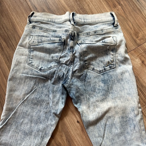 Express Stretch Jeans - Picture 3 of 9